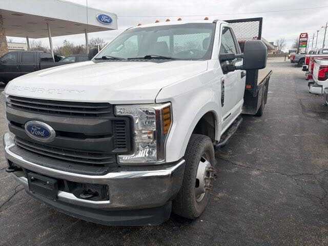 2018 Ford F-350 Super Duty Chassis XL DRW 4WD