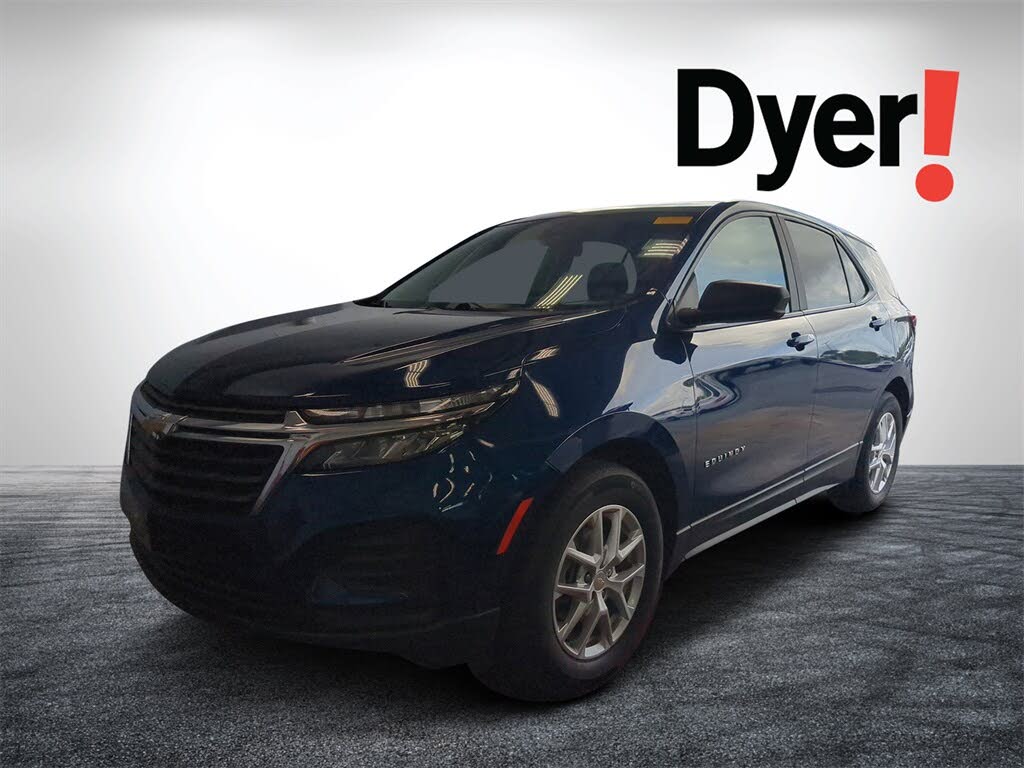 2022 Chevrolet Equinox LS FWD with 1LS