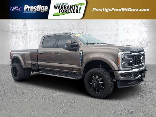 2023 Ford F-450 Super Duty Lariat Crew Cab LB DRW 4WD