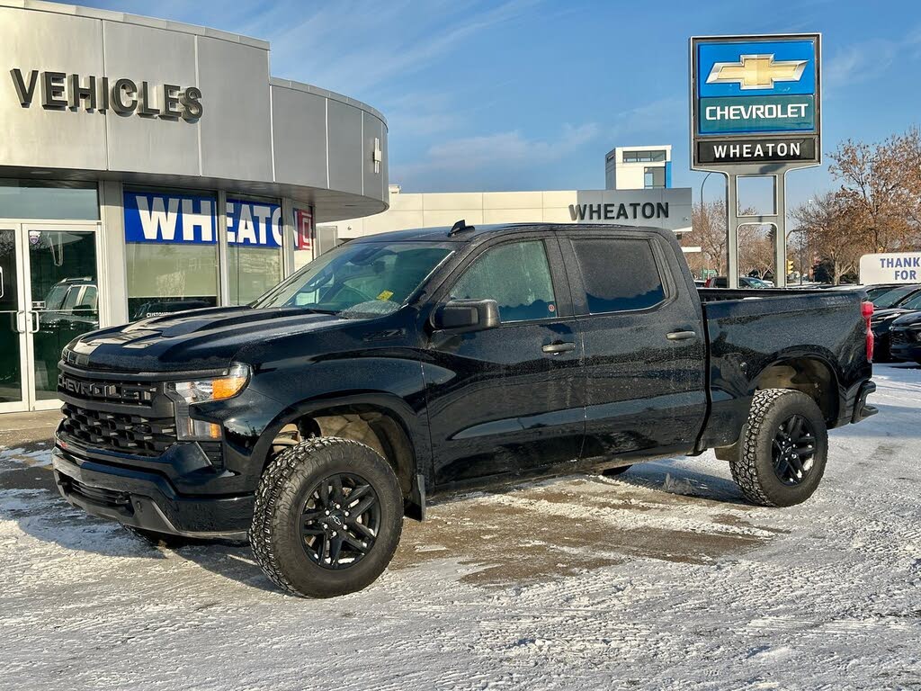 2024 Chevrolet Silverado 1500 Custom Trail Boss Crew Cab 4WD