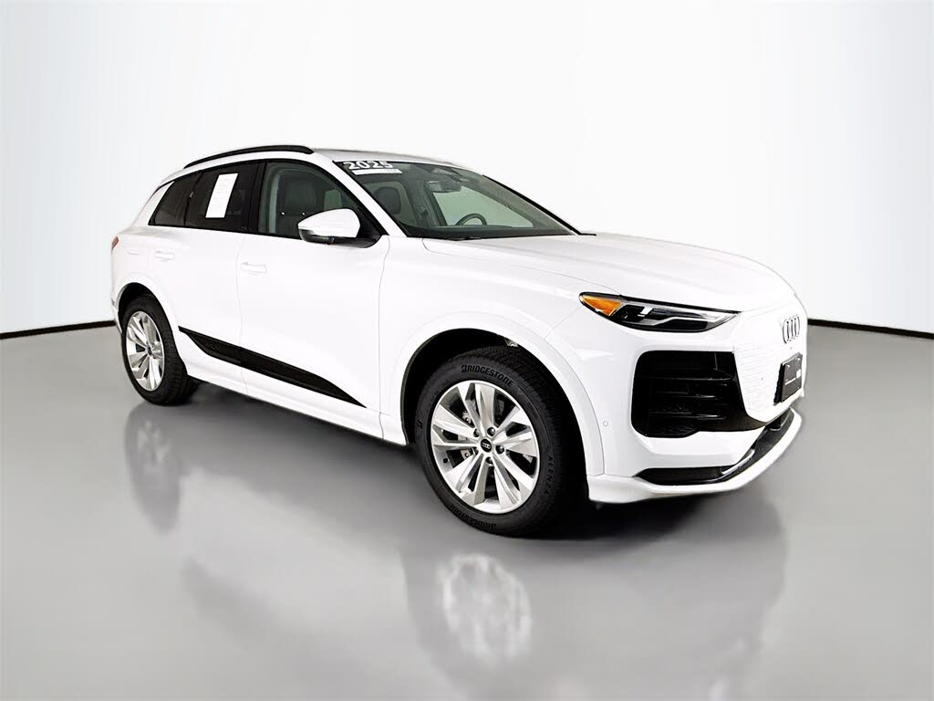 2025 Audi Q6 e-tron Premium RWD