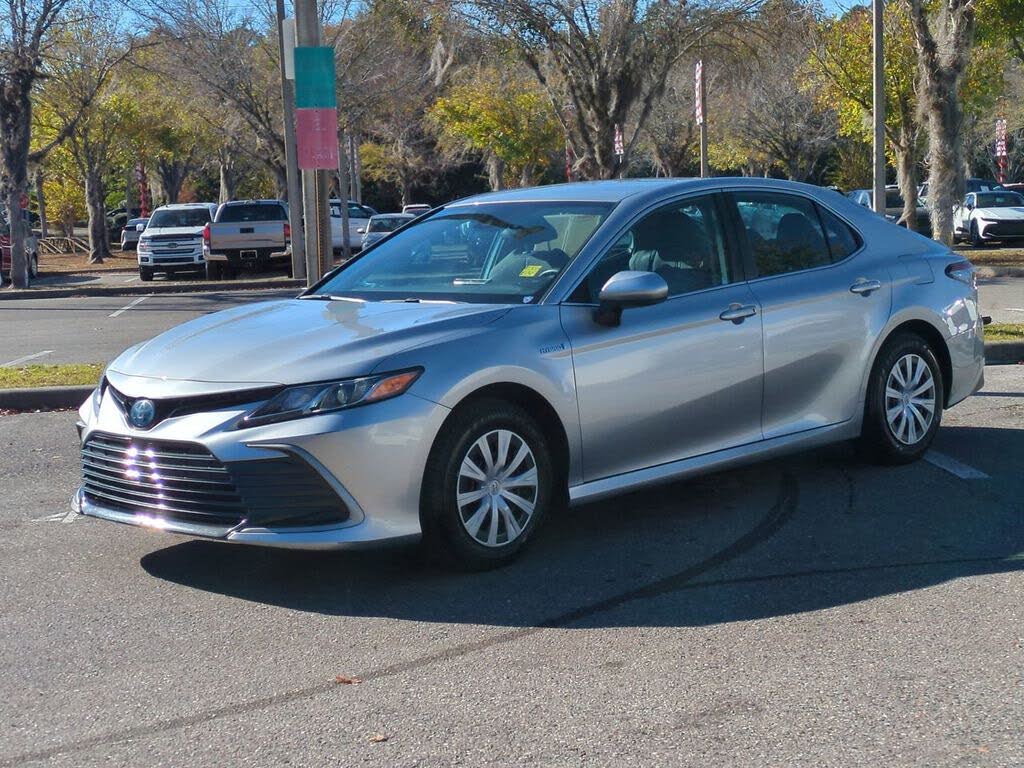 2021 Toyota Camry Hybrid LE FWD