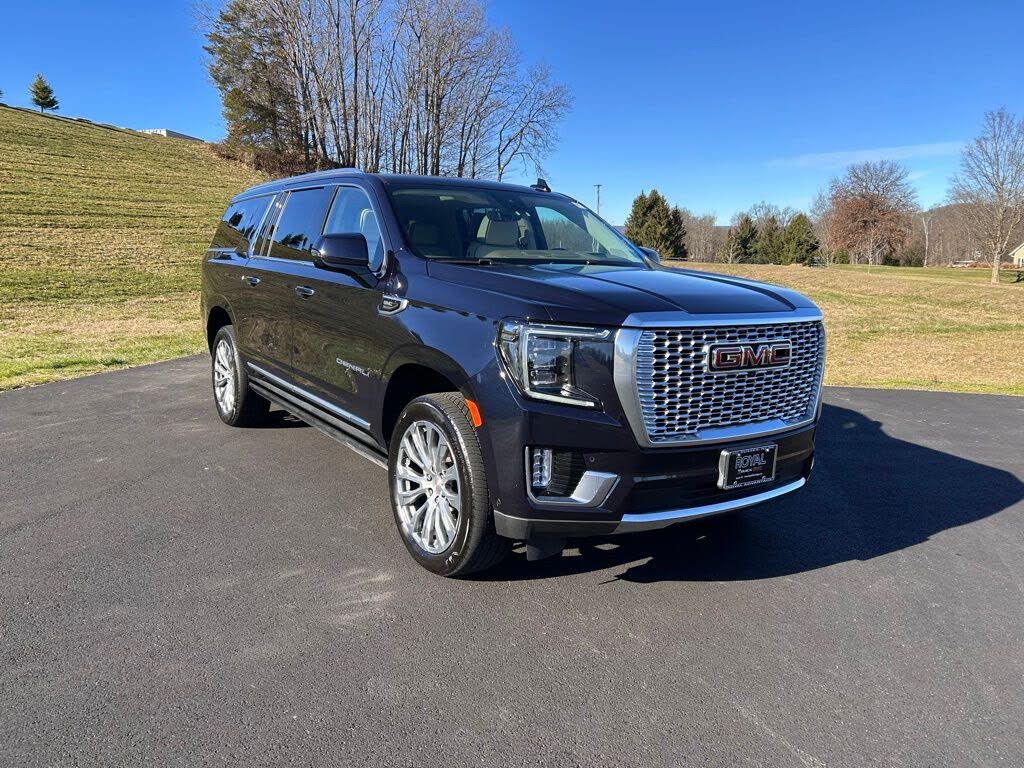 2023 GMC Yukon XL Denali 4WD