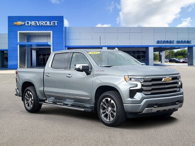 2025 Chevrolet Silverado 1500 High Country Crew Cab 4WD