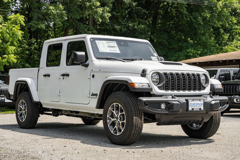 2025 Jeep Gladiator Sport S Crew Cab 4WD