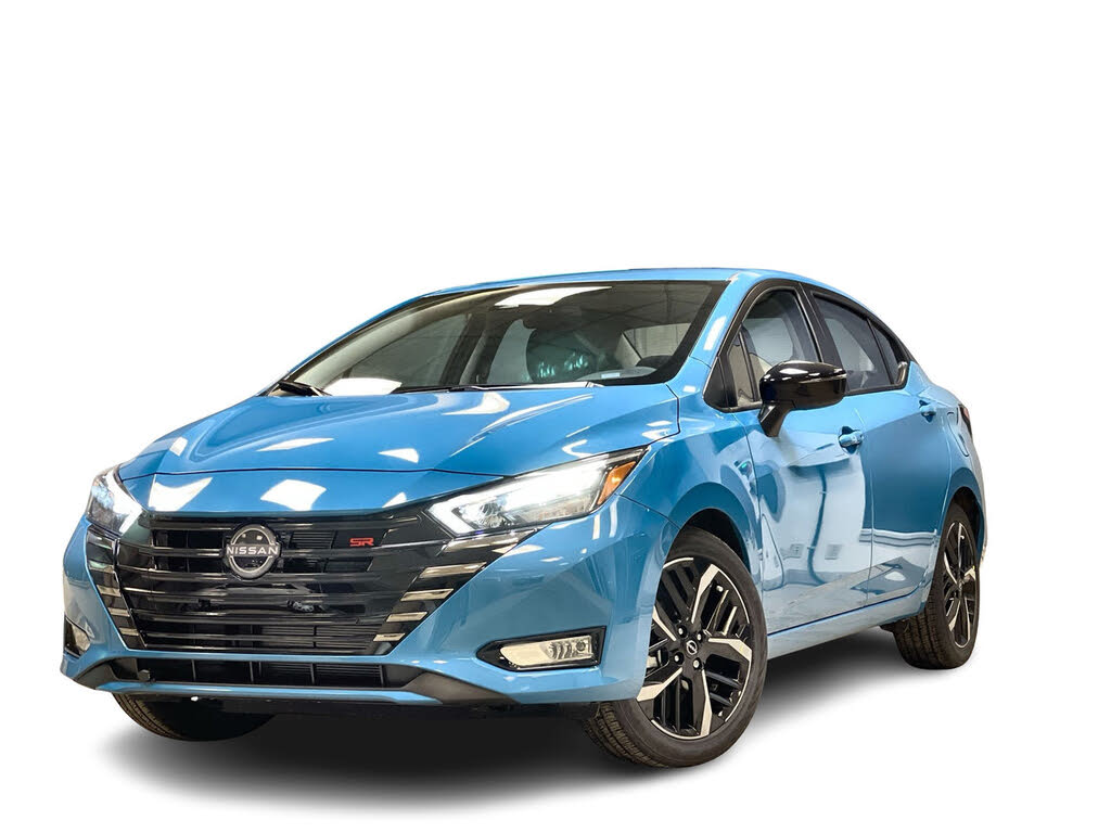 2025 Nissan Versa SR FWD