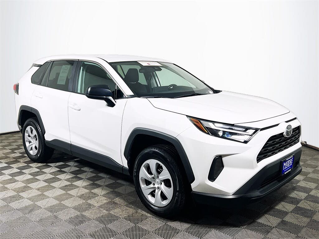 2025 Toyota RAV4 LE AWD