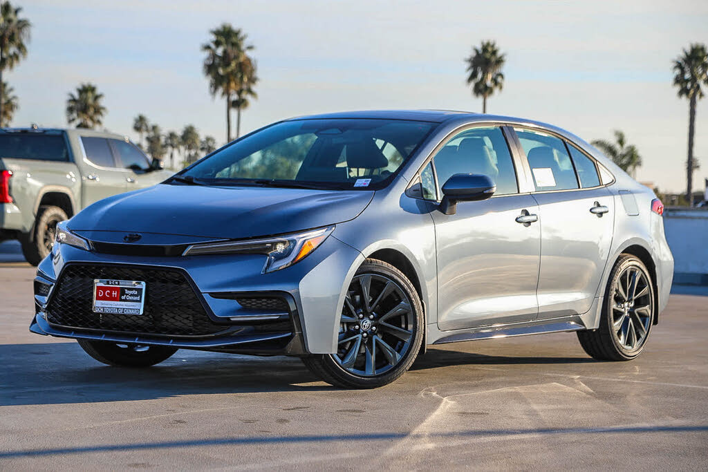 2026 Toyota Corolla XSE FWD