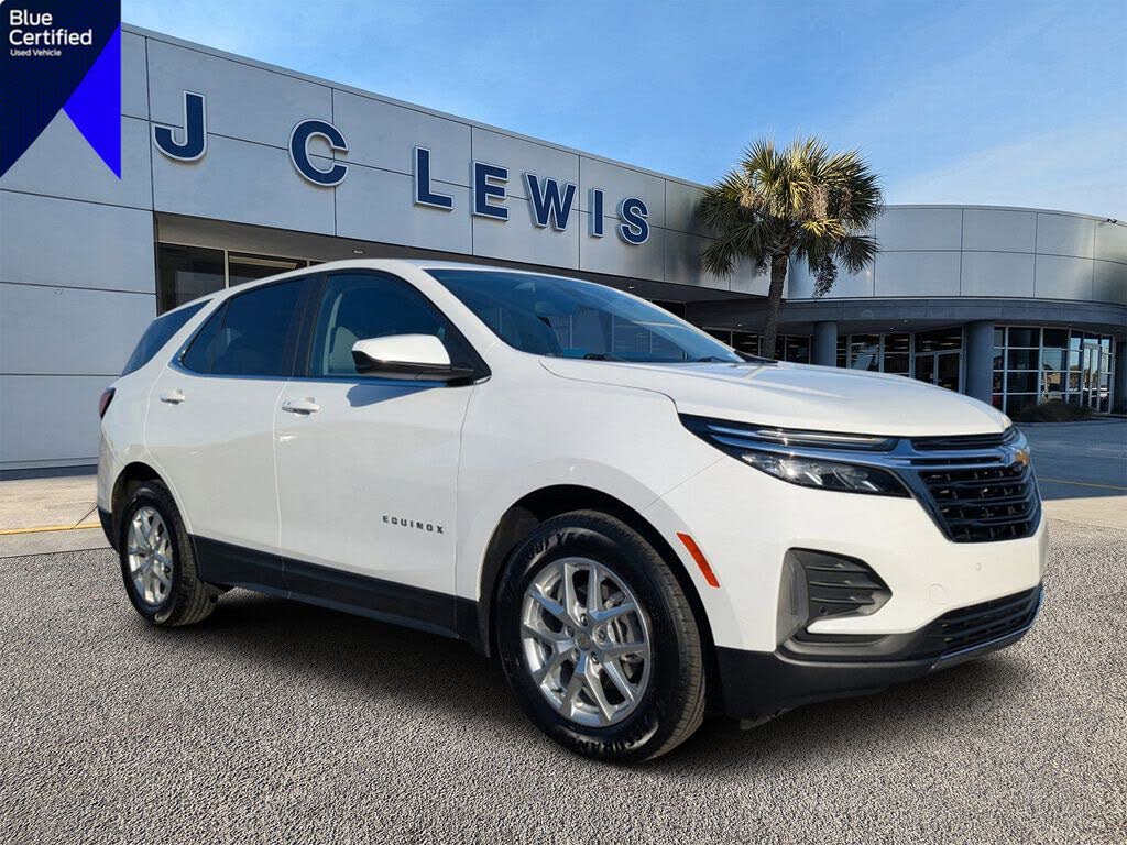 2022 Chevrolet Equinox LT FWD with 1LT