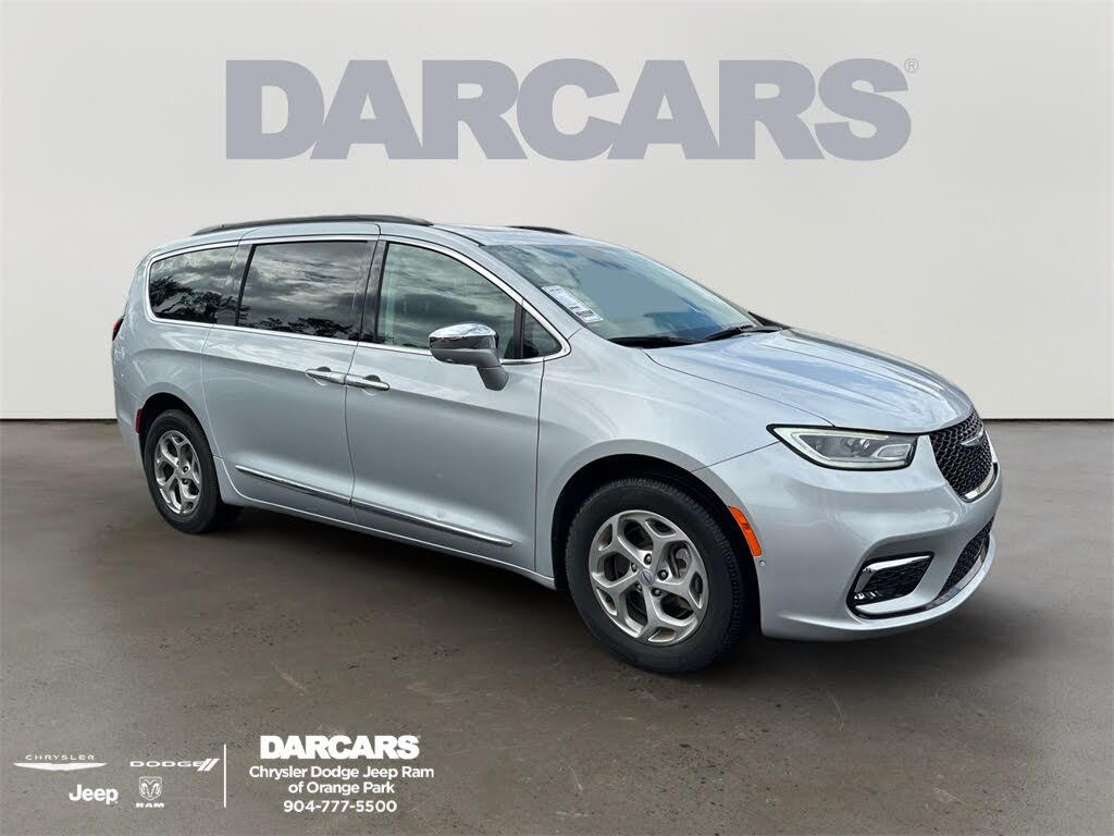 2022 Chrysler Pacifica Limited AWD