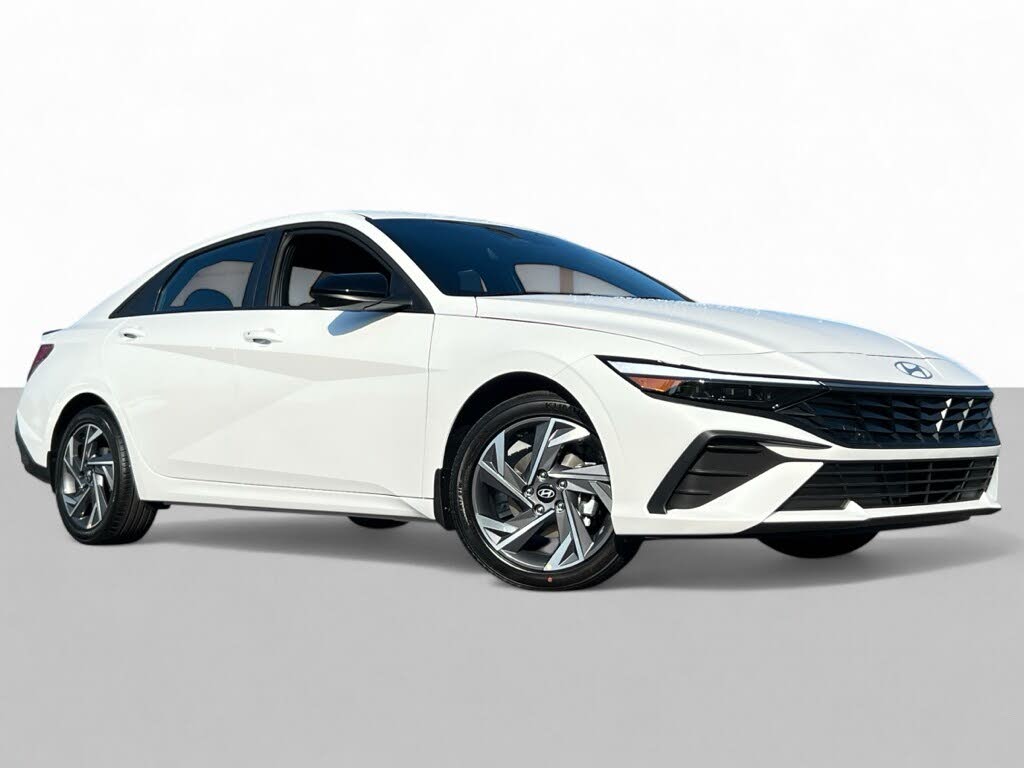 2025 Hyundai Elantra SEL Sport FWD