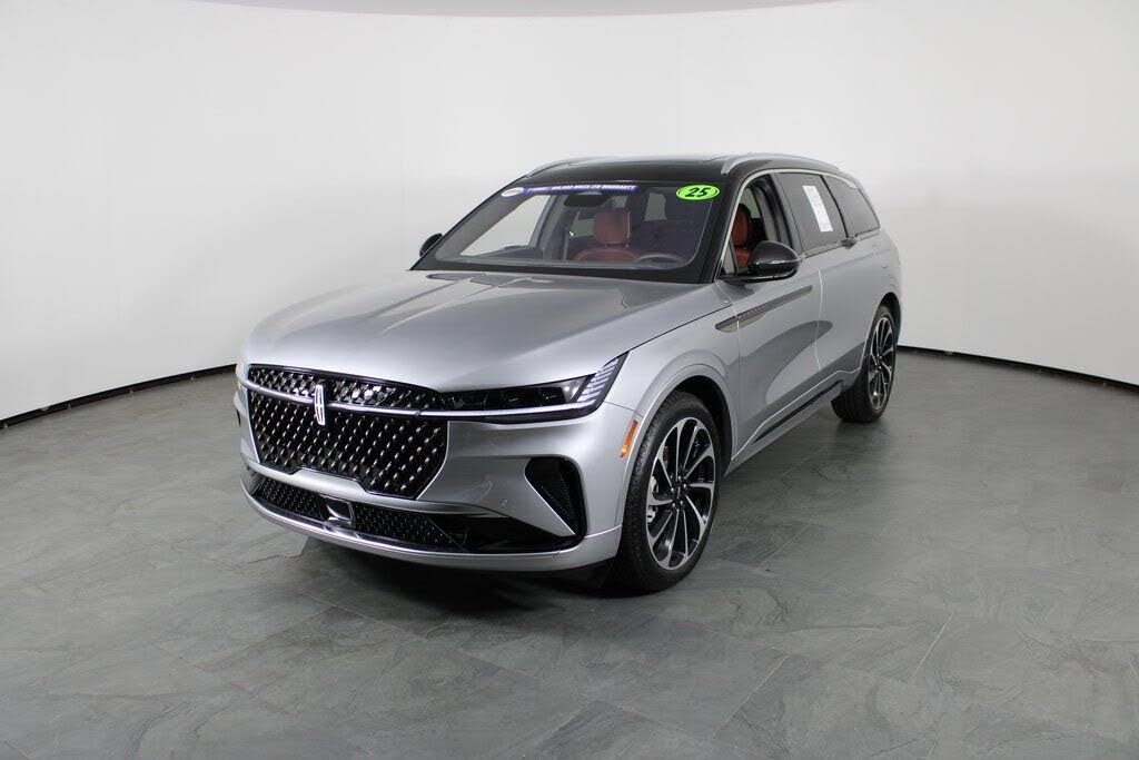 2025 Lincoln Nautilus Hybrid Black Label AWD