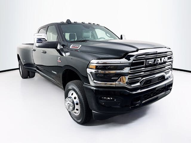 2026 RAM 3500 Laramie Crew Cab LB DRW 4WD