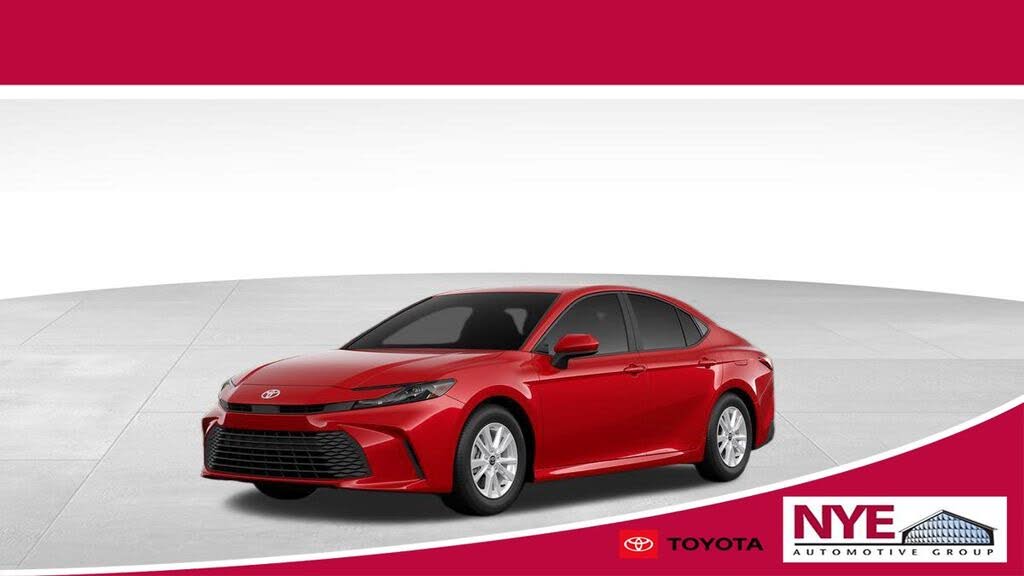 2026 Toyota Camry LE FWD