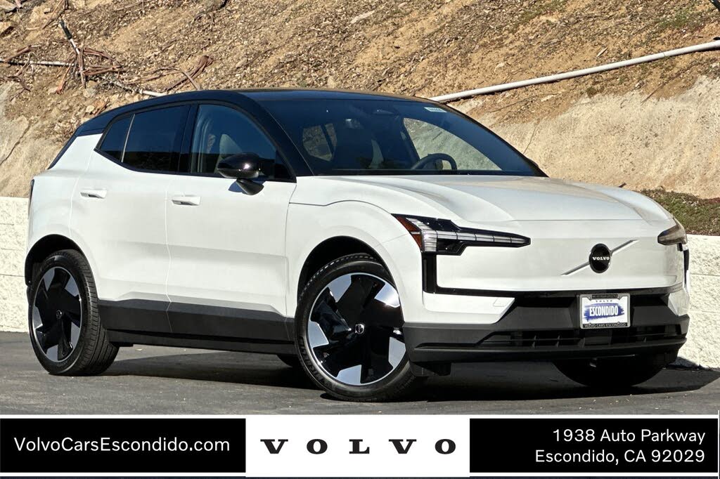 2026 Volvo EX30 Twin Plus eAWD