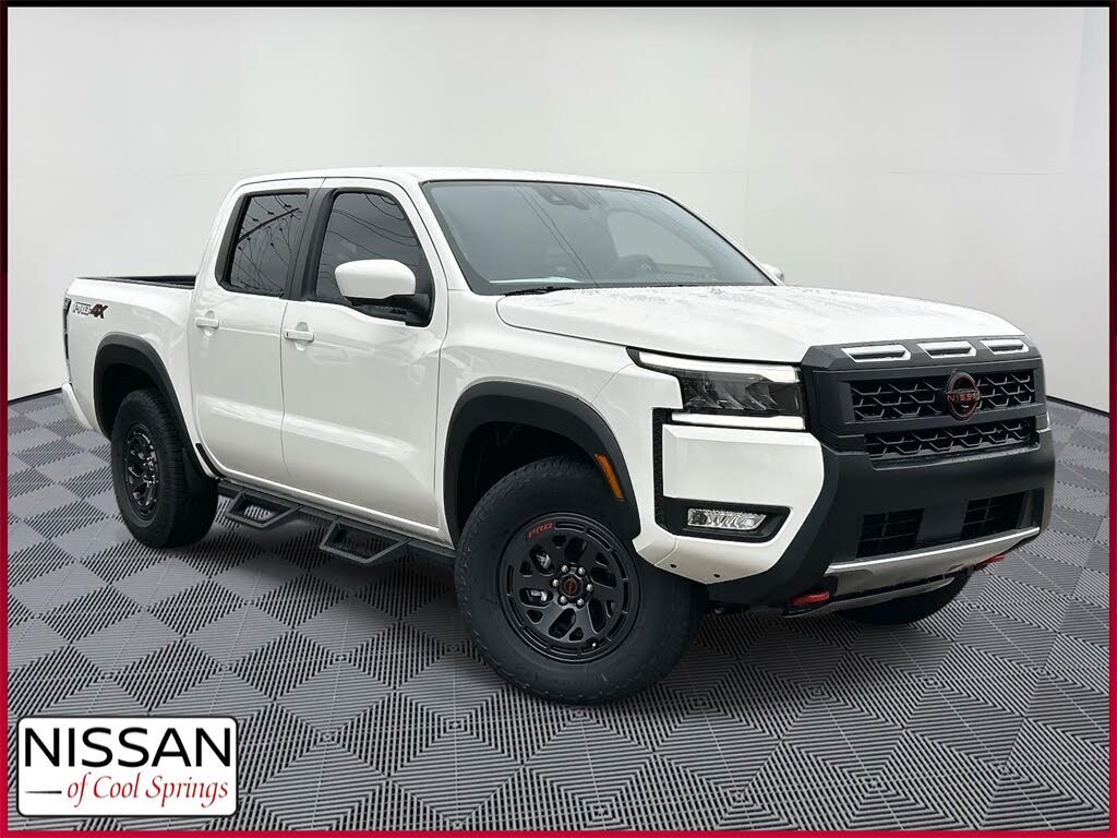 2026 Nissan Frontier PRO-4X Crew Cab 4WD