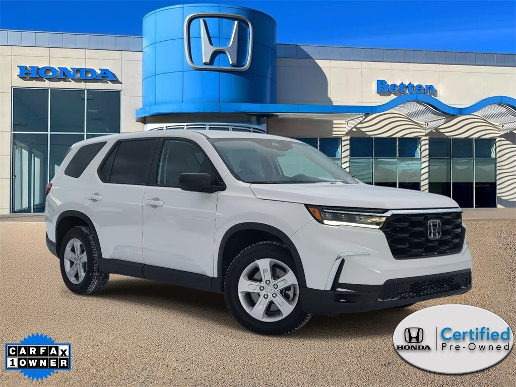2023 Honda Pilot LX AWD
