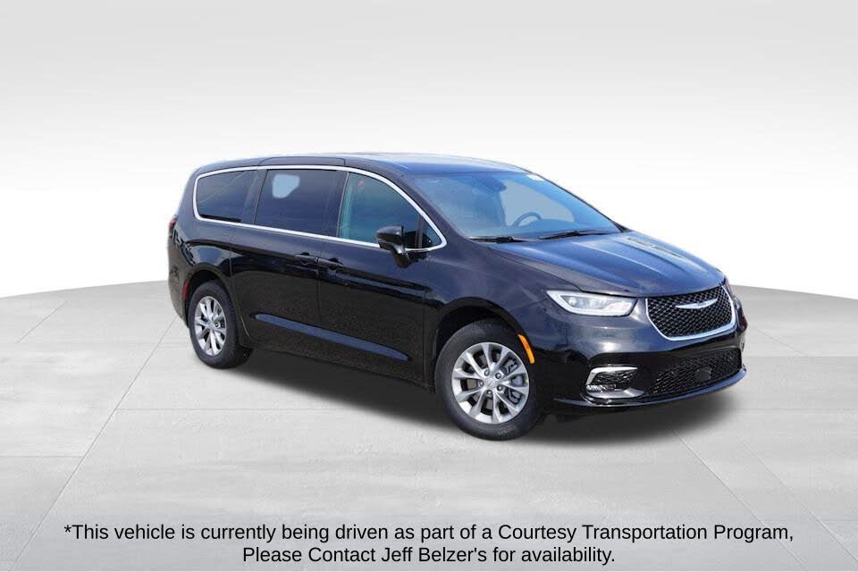 2025 Chrysler Pacifica Select AWD
