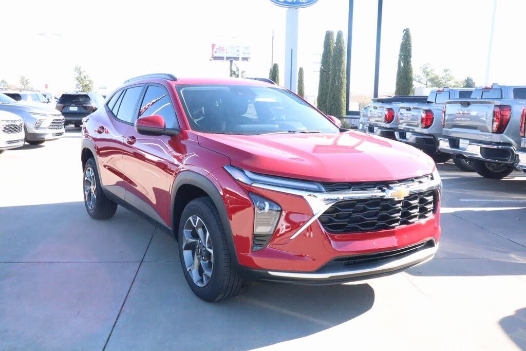 2026 Chevrolet Trax LT FWD