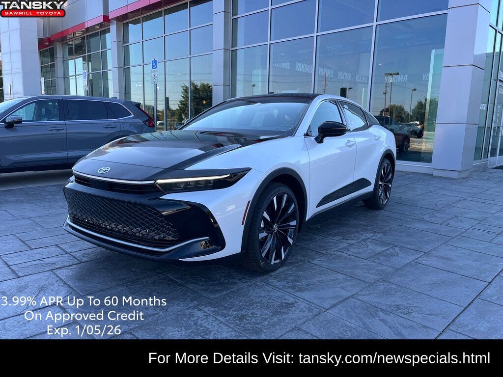 2026 Toyota Crown Platinum AWD