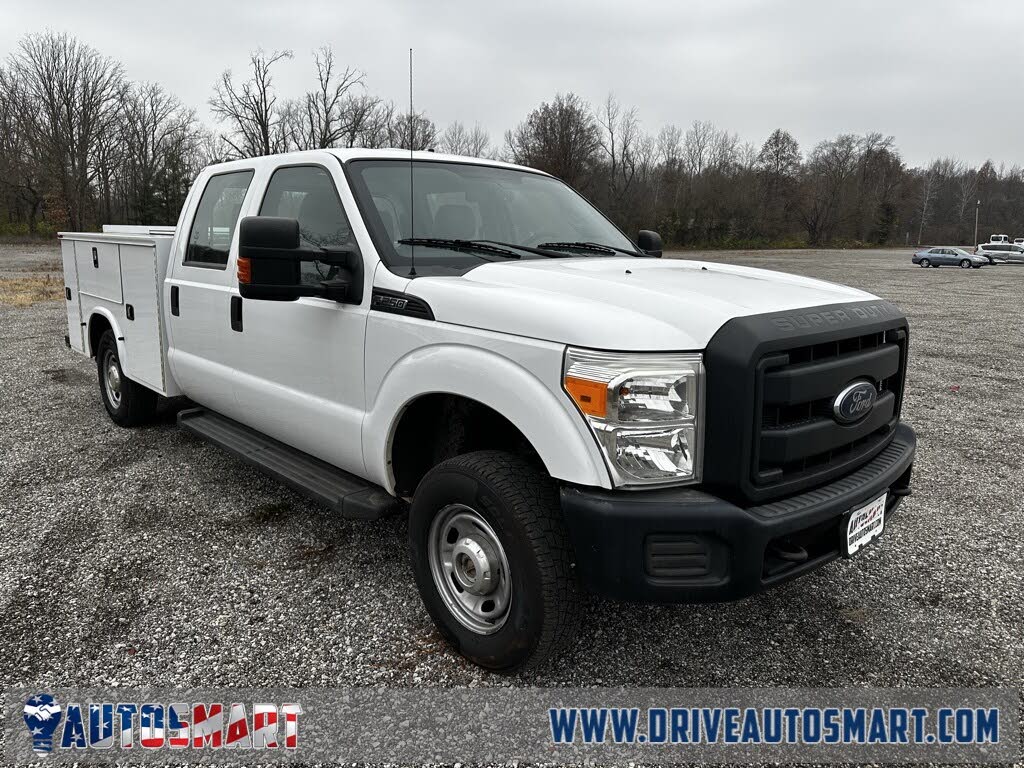 2016 Ford F-250 Super Duty XL Crew Cab LB 4WD