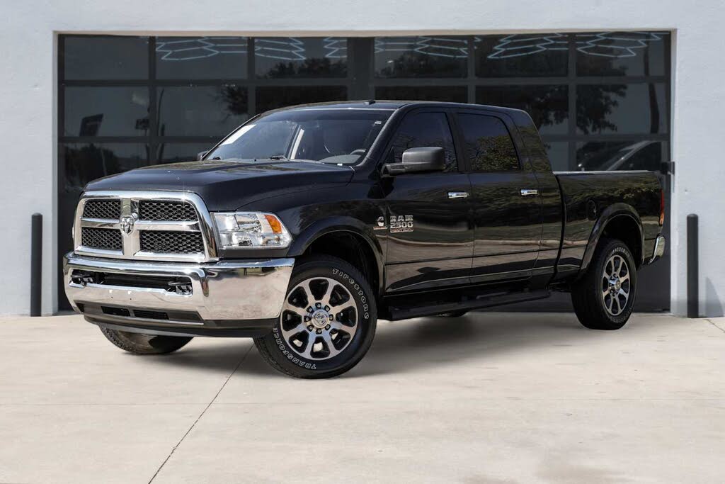 2016 RAM 2500 SLT Mega Cab