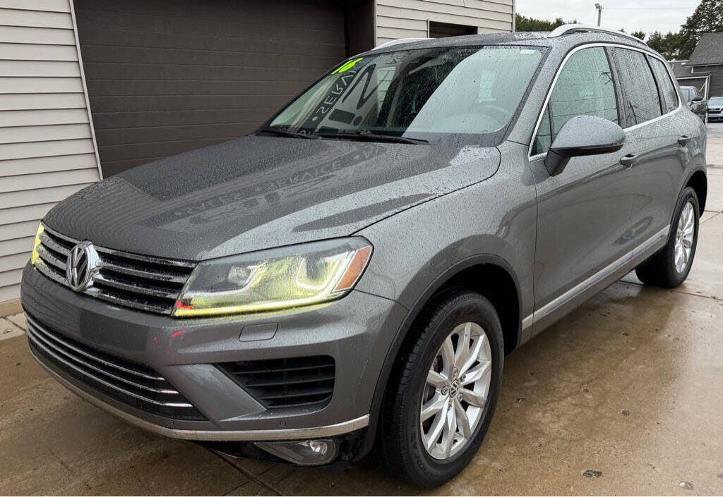 2016 Volkswagen Touareg VR6 Sport