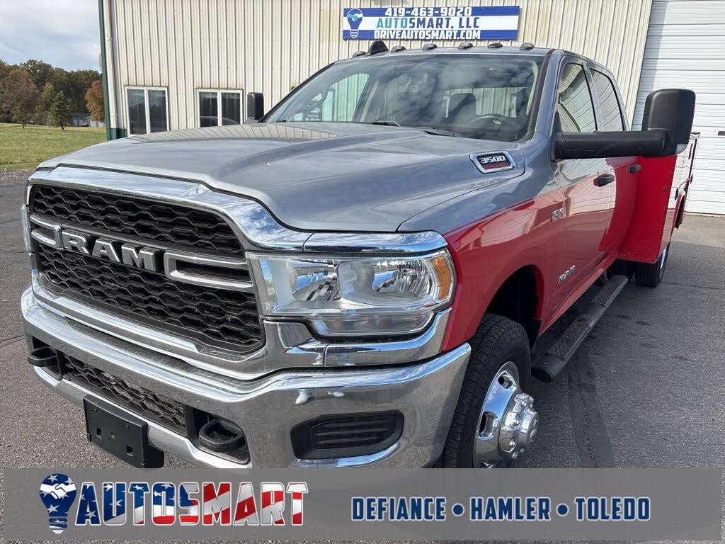 2020 RAM 3500 Chassis Tradesman Crew Cab DRW 4WD