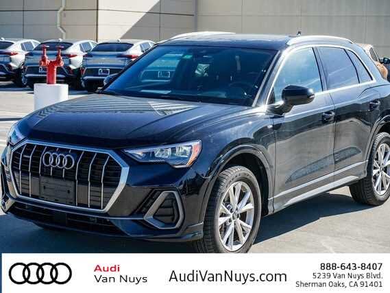 2022 Audi Q3 quattro Premium S Line 45 TFSI
