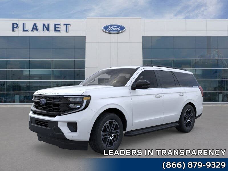 2025 Ford Expedition Active RWD