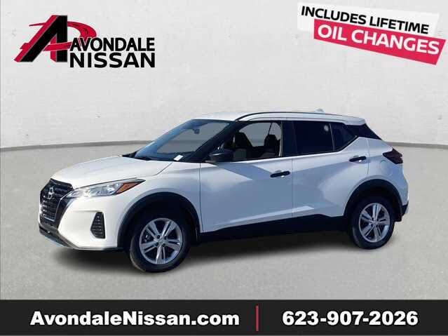 2025 Nissan Kicks Play S FWD