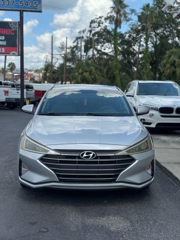 2019 Hyundai Elantra SE FWD