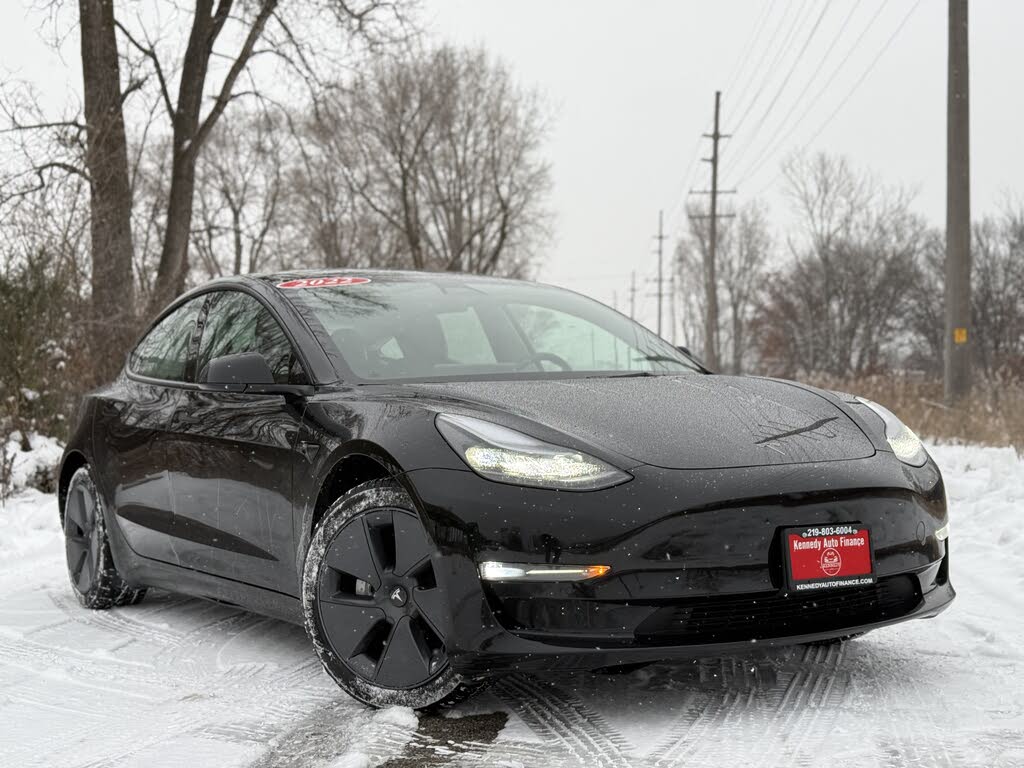 2022 Tesla Model 3 Long Range AWD