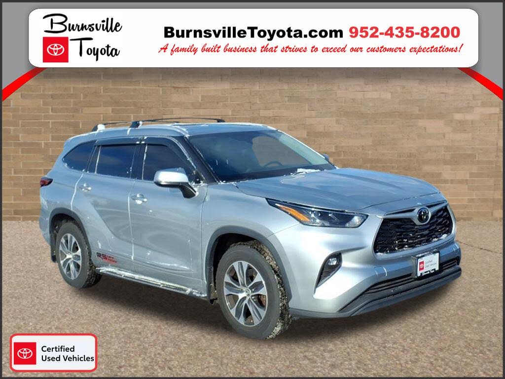 2022 Toyota Highlander XLE AWD