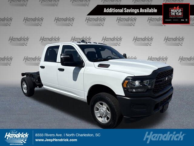 2024 RAM 3500 Chassis Tradesman Crew Cab LB 4WD