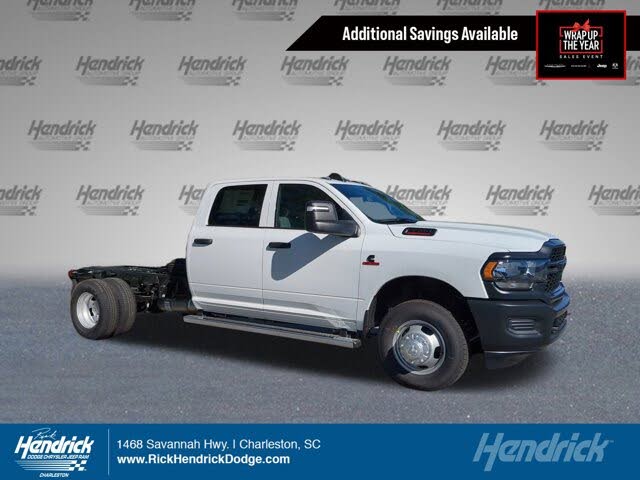2024 RAM 3500 Chassis Tradesman Crew Cab LB DRW RWD