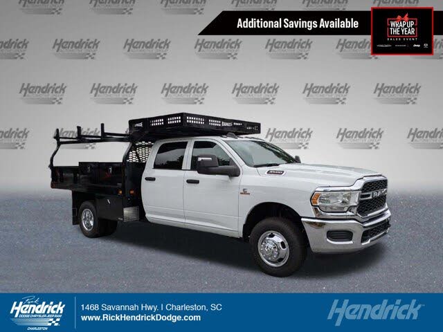 2024 RAM 3500 Chassis Tradesman Crew Cab LB DRW 4WD