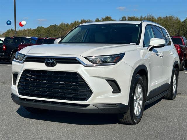 2024 Toyota Grand Highlander XLE FWD