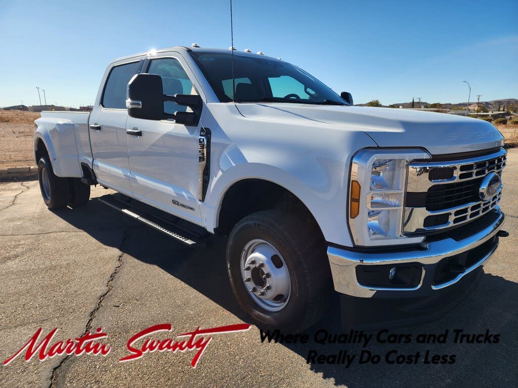2025 Ford F-350 Super Duty XL Crew Cab LB DRW 4WD