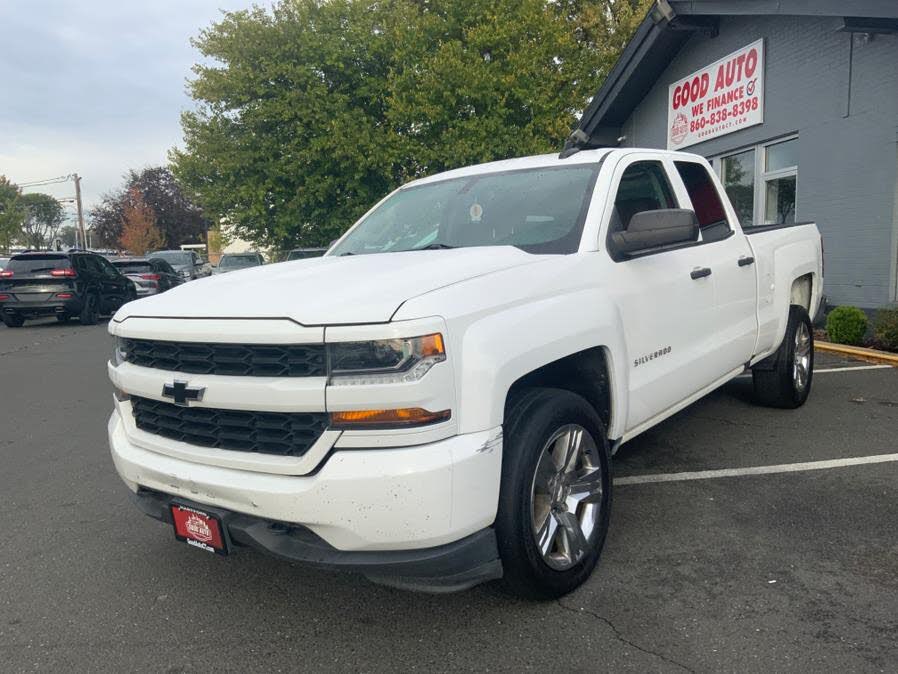 2018 Chevrolet Silverado 1500 Custom Double Cab 4WD