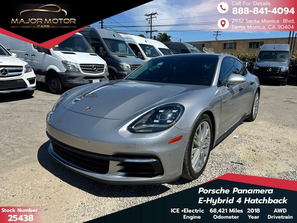 2018 Porsche Panamera 4 AWD