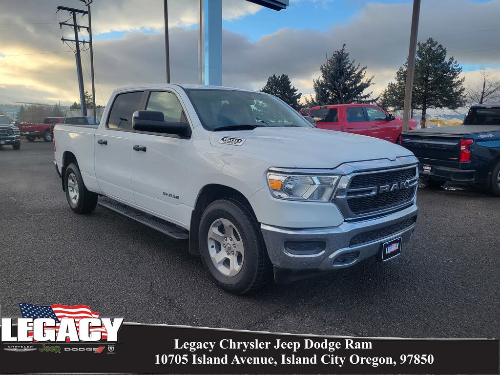 2019 RAM 1500 Tradesman Crew Cab 4WD