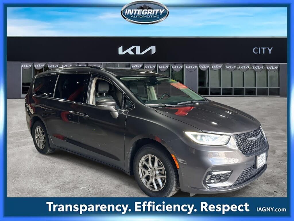 2021 Chrysler Pacifica Touring L FWD