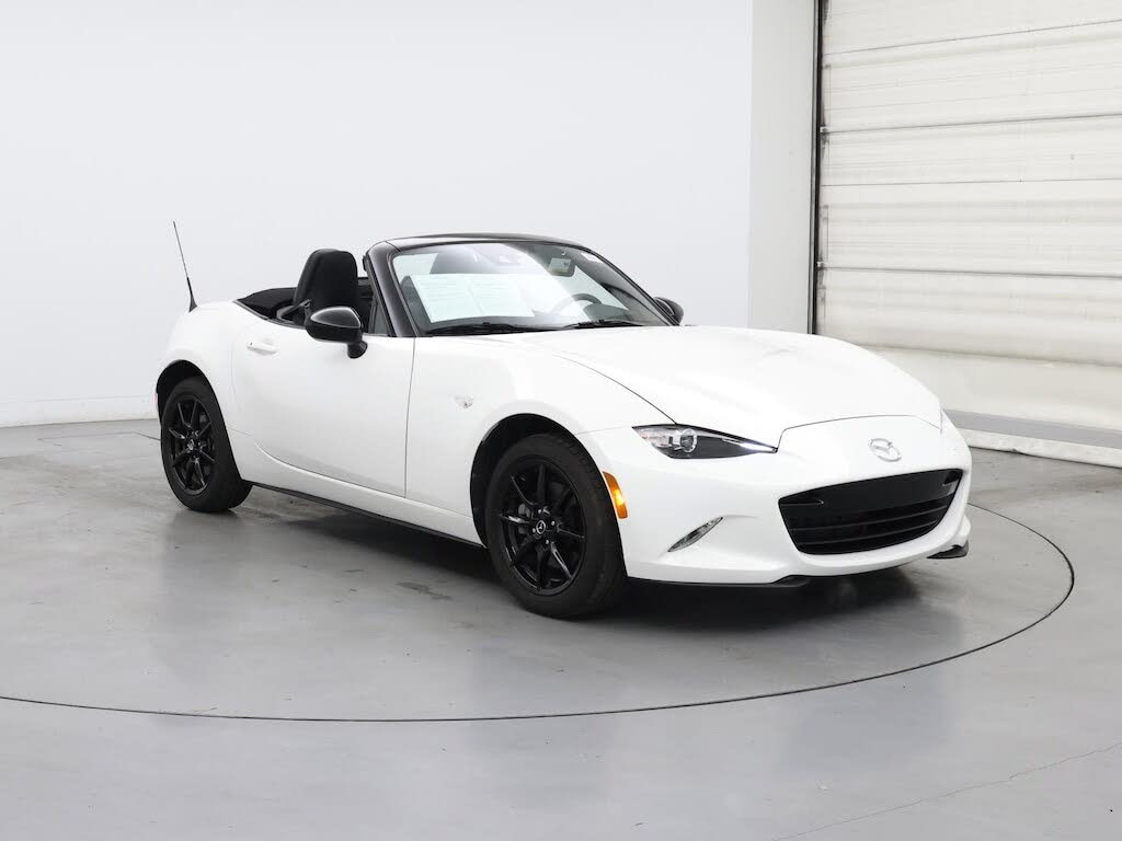 2021 Mazda MX-5 Miata Sport RWD