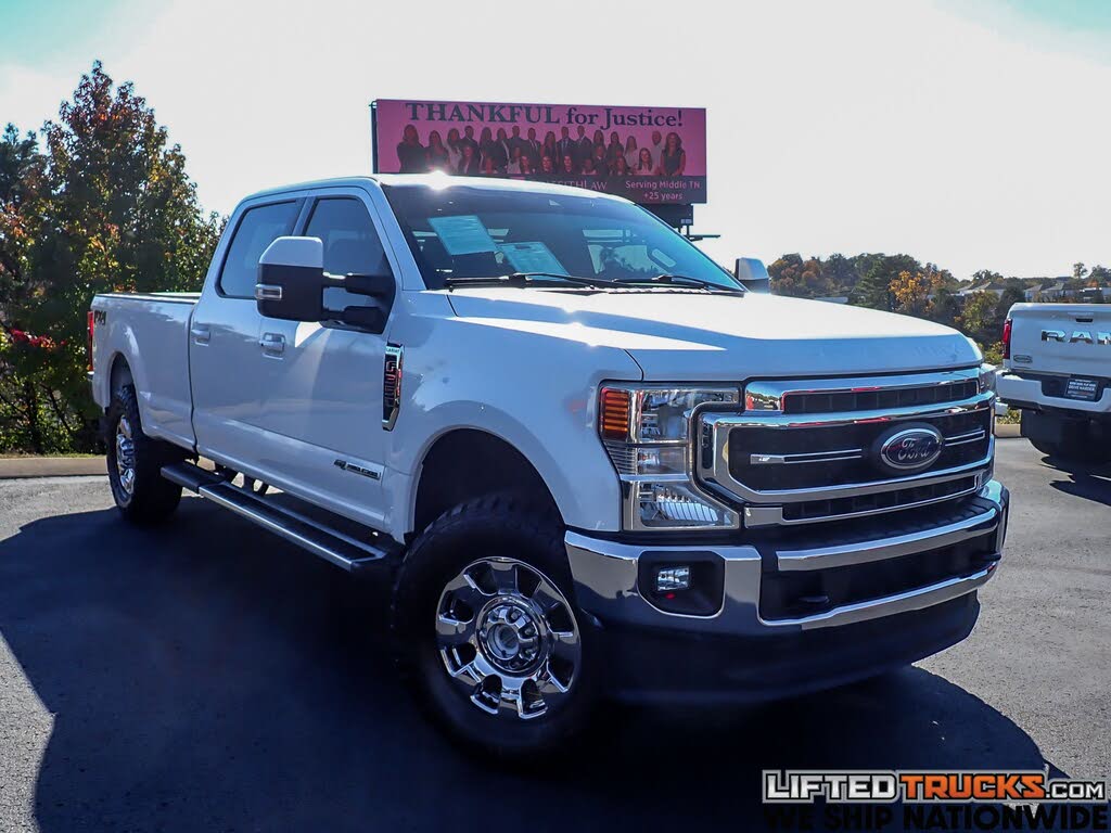 2022 Ford F-350 Super Duty Lariat Crew Cab 4WD
