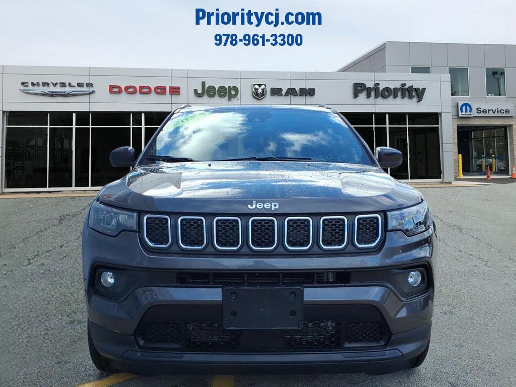 2023 Jeep Compass Latitude 4WD