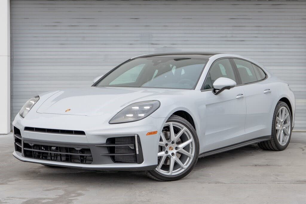 2024 Porsche Panamera 4 AWD