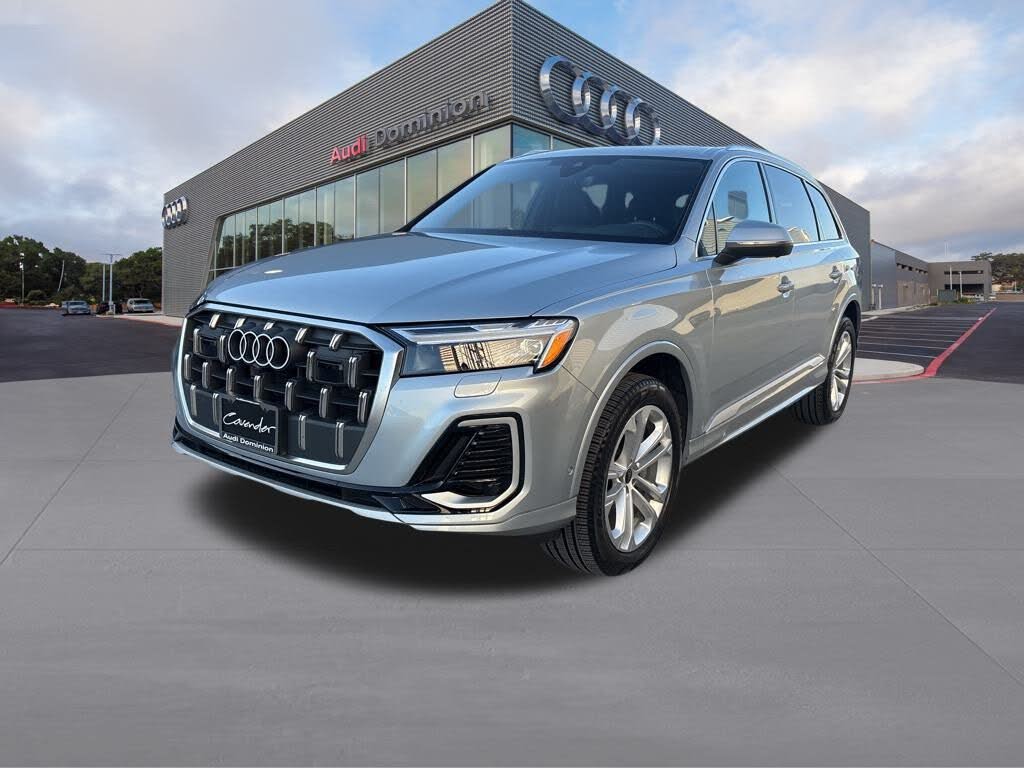 2025 Audi Q7 quattro Premium 45 TFSI