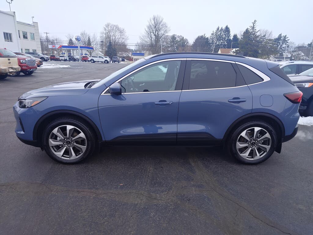 2025 Ford Escape Hybrid Platinum AWD