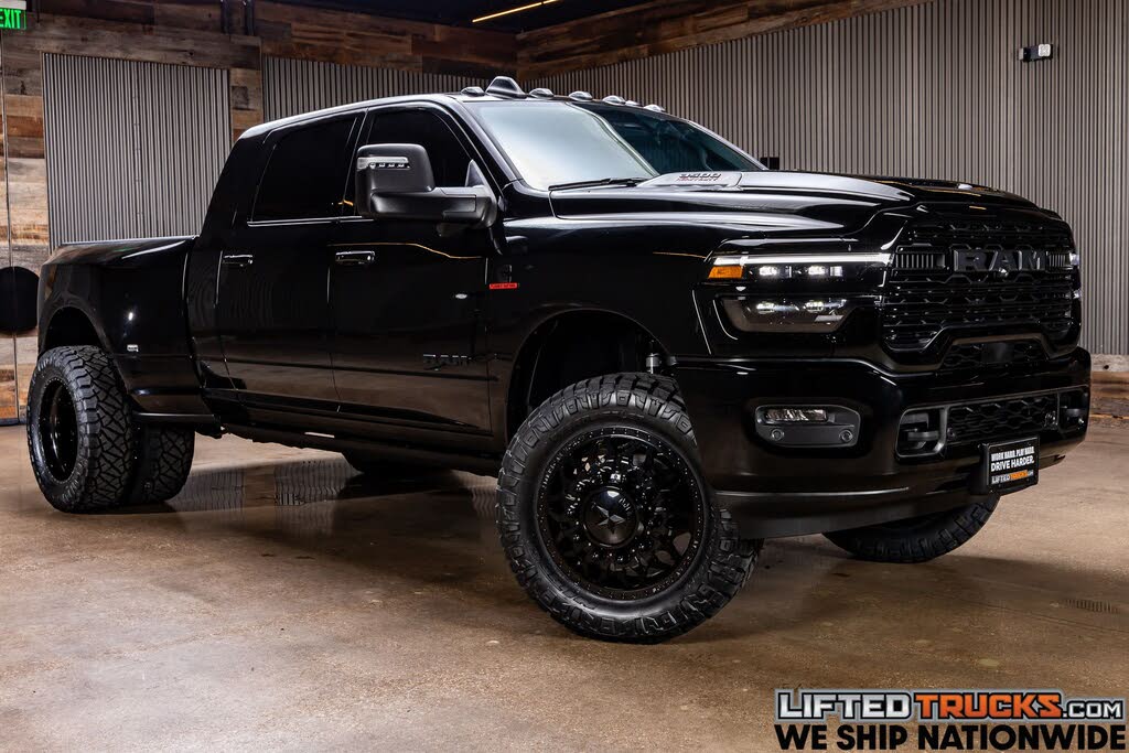 2025 RAM 3500 Laramie Mega Cab DRW 4WD